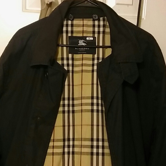 Burberry Jackets & Blazers - Burberry Trench Coat Burberry Jackets & Blazers - Burberry Trench Coat